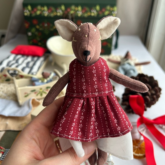 Charming Red Stag linen Family - Picture 7 of 16
